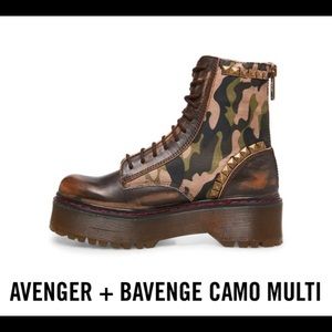 Steve Madden - Avenger Camo Boot